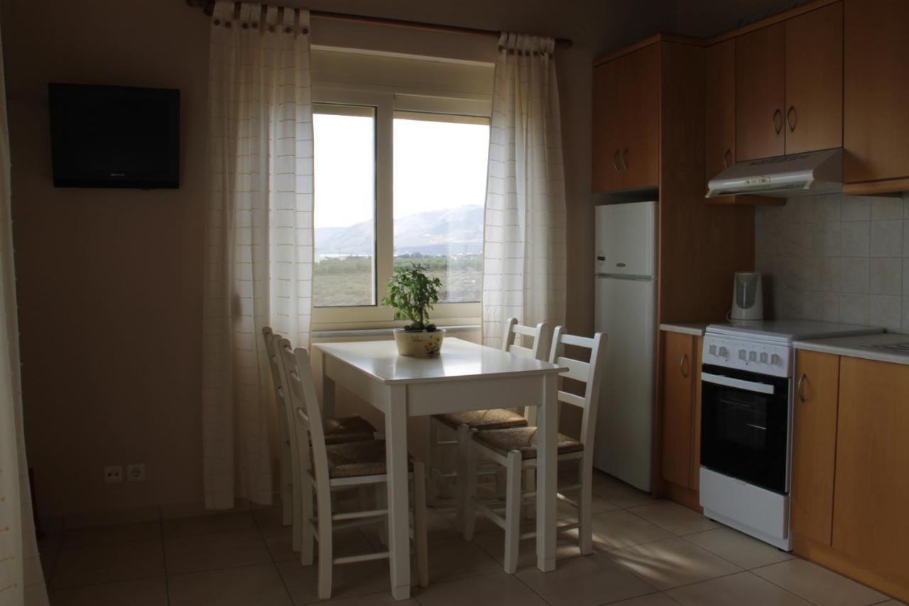 Argilos Apartments 크랭고카스텔론 외부 사진