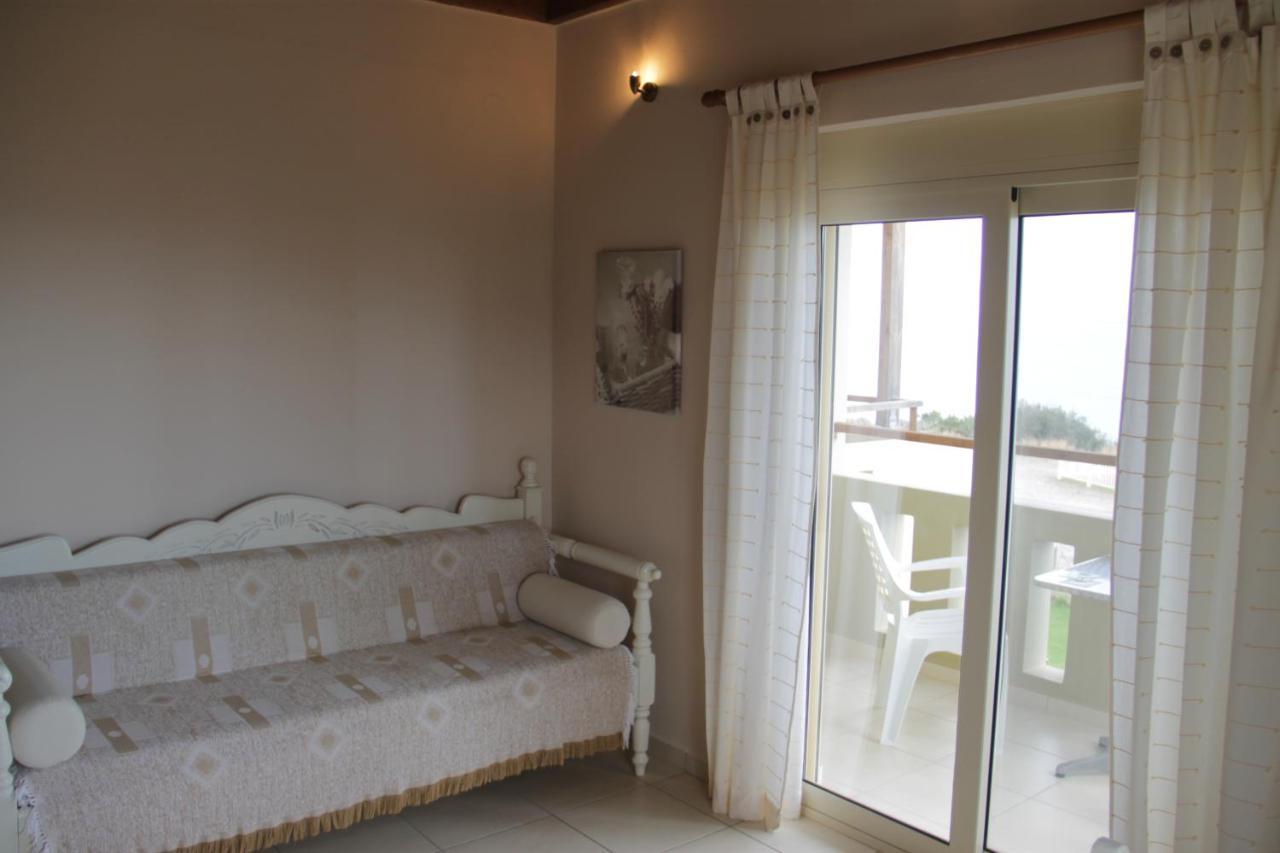 Argilos Apartments 크랭고카스텔론 외부 사진